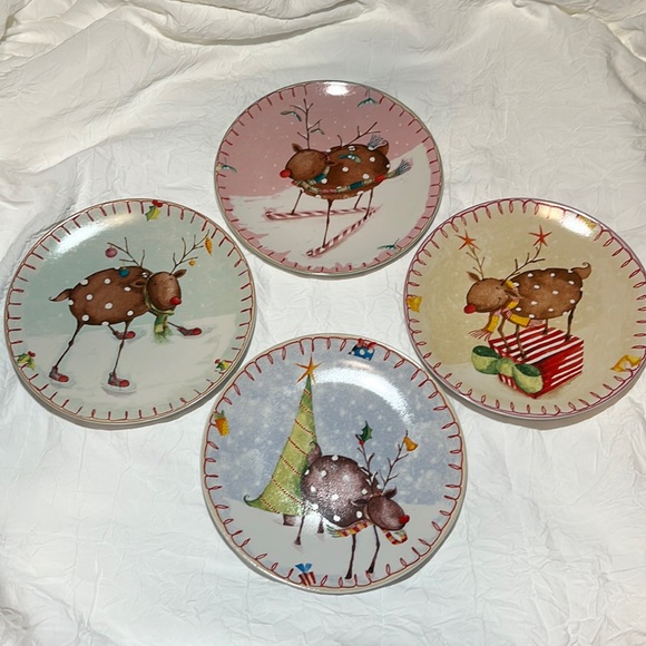 Reindeer Holiday Oneida plates (set of 4) with box. - Picture 1 of 9